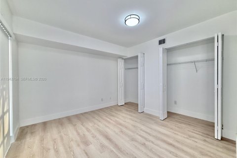 Touwnhouse à vendre à North Lauderdale, Floride: 3 chambres, 135.64 m2 № 2000637 - photo 13