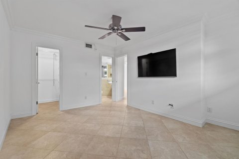 Condominio en venta en Pompano Beach, Florida, 2 dormitorios, 91.04 m2 № 2087342 - foto 16
