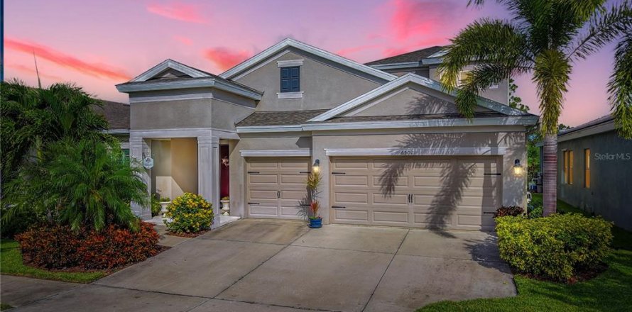 Villa ou maison à Apollo Beach, Floride 4 chambres, 294.87 m2 № 1902376