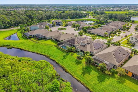 House in Apollo Beach, Florida 4 bedrooms, 294.87 sq.m. № 1902376 - photo 27