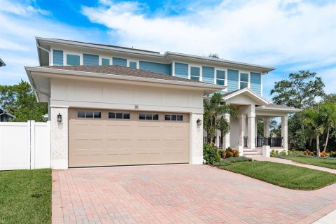 Casa en venta en Tarpon Springs, Florida, 4 dormitorios, 244.7 m2 № 1914256 - foto 2