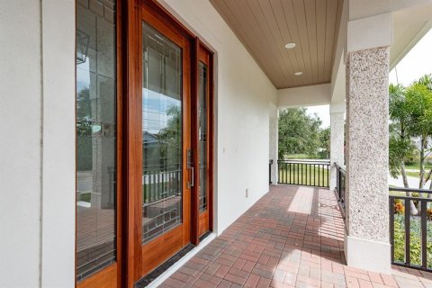 Villa ou maison à vendre à Tarpon Springs, Floride: 4 chambres, 244.7 m2 № 1914256 - photo 5