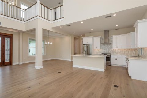 Casa en venta en Tarpon Springs, Florida, 4 dormitorios, 244.7 m2 № 1914256 - foto 13