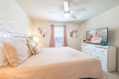 Villa ou maison à vendre à Kissimmee, Floride: 7 chambres, 307.88 m2 № 1844922 - photo 28