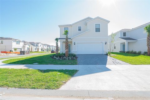 Villa ou maison à vendre à Kissimmee, Floride: 7 chambres, 307.88 m2 № 1844922 - photo 2