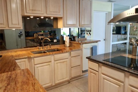 Villa ou maison à vendre à Bradenton, Floride: 3 chambres, 190.45 m2 № 1546801 - photo 28