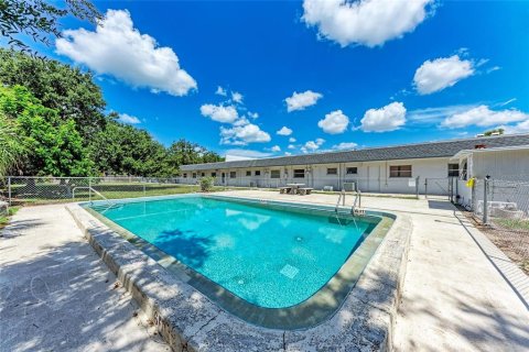 Condo in Sarasota, Florida, 1 bedroom  № 1876052 - photo 24