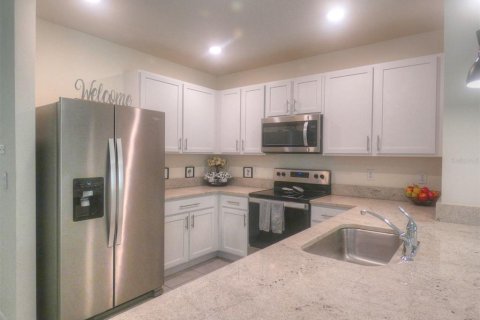 House in Wimauma, Florida 3 bedrooms, 140.84 sq.m. № 1514010 - photo 7