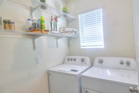 House in Wimauma, Florida 3 bedrooms, 140.84 sq.m. № 1514010 - photo 29