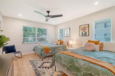 Casa en alquiler en Sarasota, Florida, 2 dormitorios, 103.86 m2 № 1838508 - foto 20