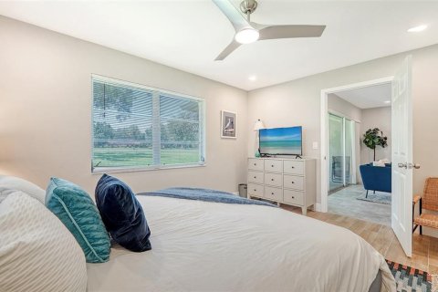 Villa ou maison à louer à Sarasota, Floride: 2 chambres, 103.86 m2 № 1838508 - photo 15