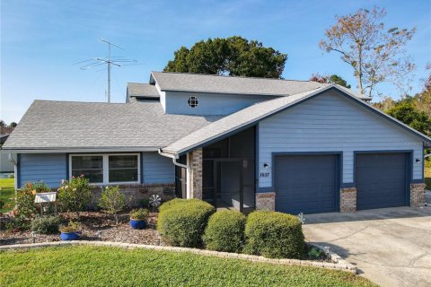 Casa en Tavares, Florida 4 dormitorios, 215.16 m2 № 2139405