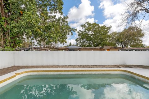 Купить виллу или дом в Тамарак, Флорида 3 спальни, 196.12м2, № 2048075 - фото 14