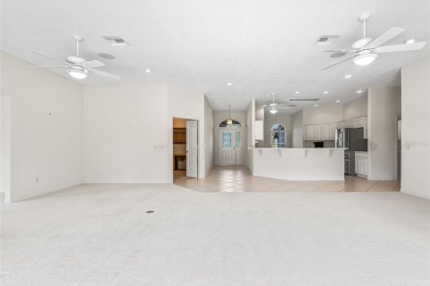 Villa ou maison à vendre à The Villages, Floride: 3 chambres, 217.39 m2 № 1883435 - photo 26