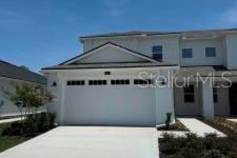 Duplex in Palm Coast, Florida 3 bedrooms, 190.64 sq.m. № 1910461 - photo 1
