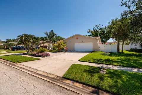 Casa en venta en Saint Petersburg, Florida, 3 dormitorios, 133.04 m2 № 1632365 - foto 2