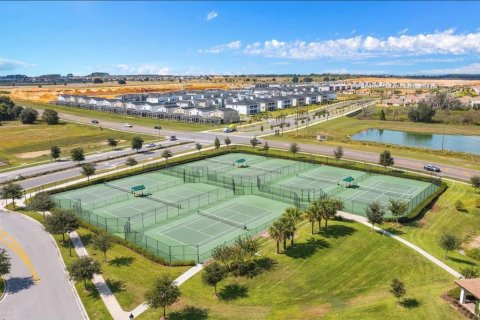 Casa en venta en Davenport, Florida, 5 dormitorios, 286.23 m2 № 2381074 - foto 25