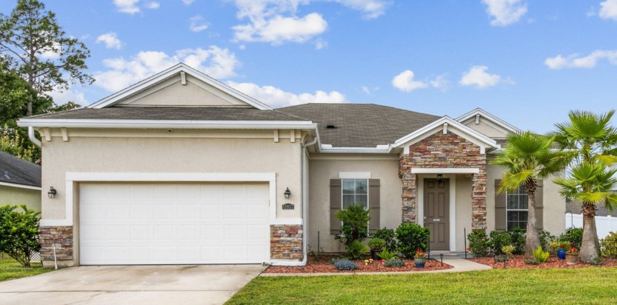 House in Jacksonville, Florida 4 bedrooms, 283.91 sq.m. № 774798