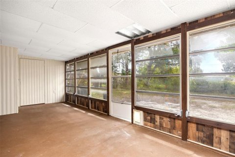 House in Tavares, Florida 3 bedrooms, 115.38 sq.m. № 1249009 - photo 11