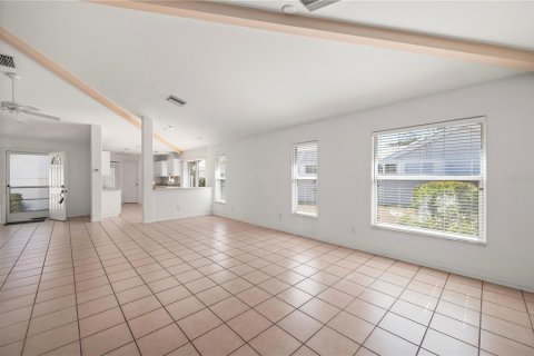 Купить виллу или дом в Венеция, Флорида 6 комнат, 142.51м2, № 2110706 - фото 17