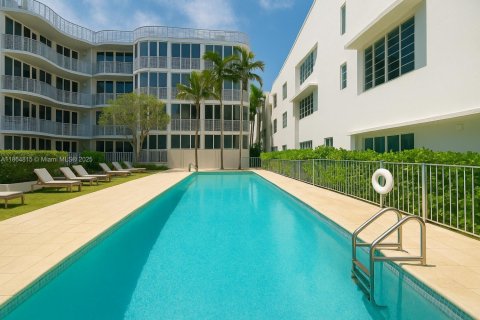 Copropriété à vendre à Miami Beach, Floride: 1 chambre, 53.79 m2 № 2079504 - photo 10