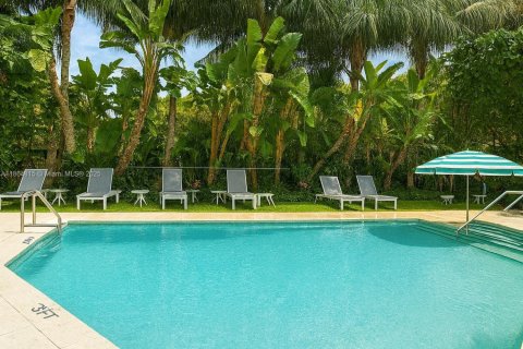 Copropriété à vendre à Miami Beach, Floride: 1 chambre, 53.79 m2 № 2079504 - photo 11