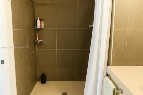 Copropriété à vendre à Miami Beach, Floride: 1 chambre, 53.79 m2 № 2079504 - photo 20