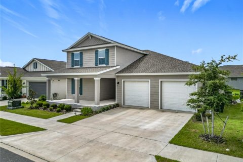 Casa en venta en Ocala, Florida, 5 dormitorios, 313.45 m2 № 1876468 - foto 1