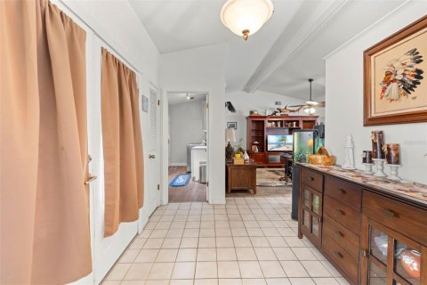 Casa en venta en Spring Hill, Florida, 3 dormitorios, 178.47 m2 № 1912603 - foto 14