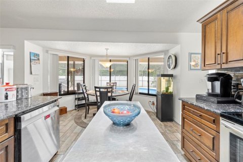Casa en venta en Spring Hill, Florida, 3 dormitorios, 178.47 m2 № 1912603 - foto 19