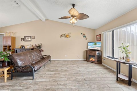 Casa en venta en Spring Hill, Florida, 3 dormitorios, 178.47 m2 № 1912603 - foto 8