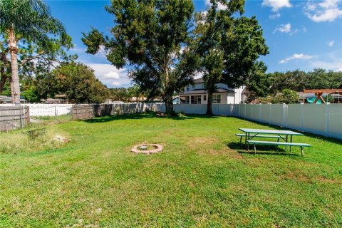 Terreno en venta en Tampa, Florida № 1911725 - foto 3
