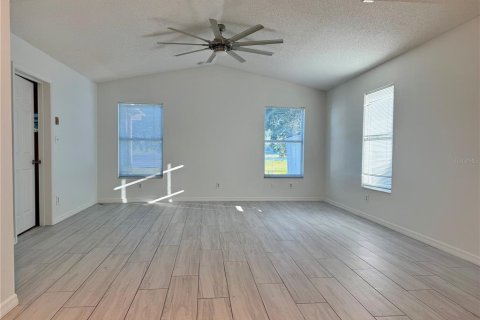 House in Ocoee, Florida 4 bedrooms, 230.3 sq.m. № 2237502 - photo 7