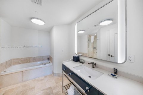 Copropriété à vendre à Miami Beach, Floride: 1 chambre, 93.09 m2 № 1946526 - photo 15