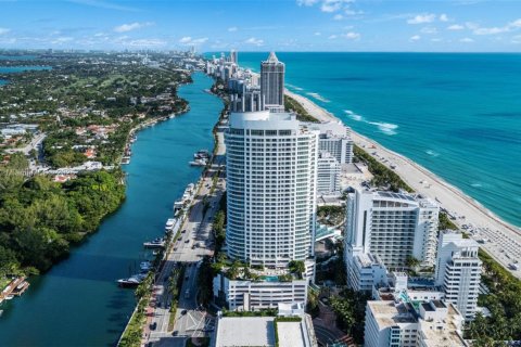 Copropriété à vendre à Miami Beach, Floride: 1 chambre, 93.09 m2 № 1946526 - photo 1