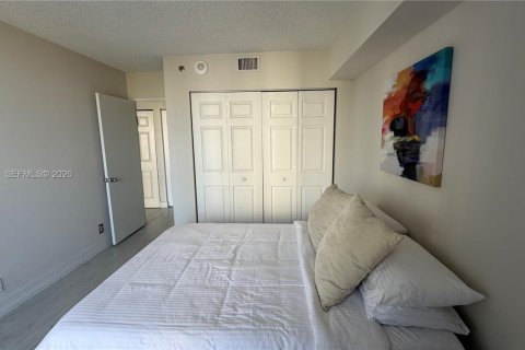 Снять в аренду кондоминиум в Авентура, Флорида 2 спальни, 98.66м2, № 2010690 - фото 18