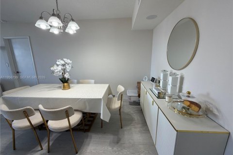 Снять в аренду кондоминиум в Авентура, Флорида 2 спальни, 98.66м2, № 2010690 - фото 4