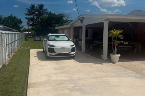 Villa ou maison à vendre à Miami, Floride: 3 chambres, 134.34 m2 № 2089555 - photo 4