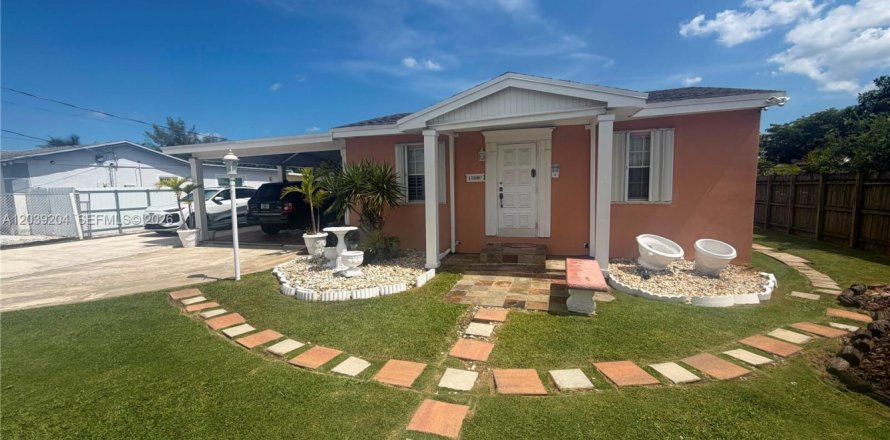 Villa ou maison à Miami, Floride 3 chambres, 134.34 m2 № 2089555