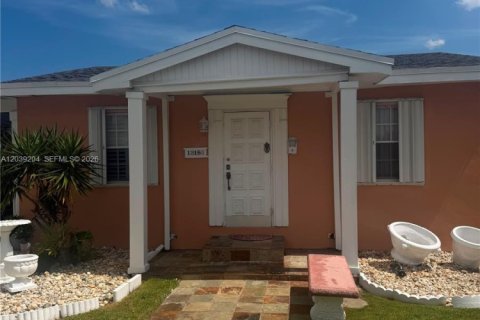 Villa ou maison à vendre à Miami, Floride: 3 chambres, 134.34 m2 № 2089555 - photo 13