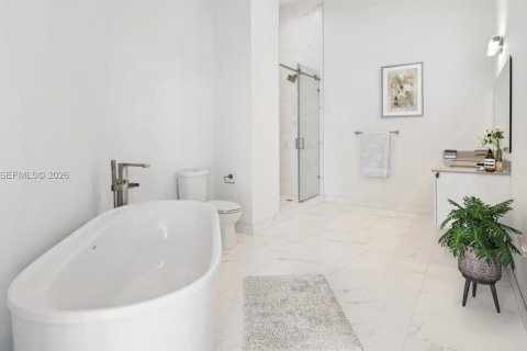 Condo in Hallandale Beach, Florida, 2 bedrooms  № 2029738 - photo 27