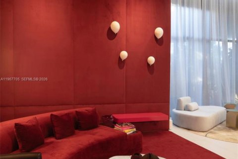 Condo in Hallandale Beach, Florida, 2 bedrooms  № 2029738 - photo 4