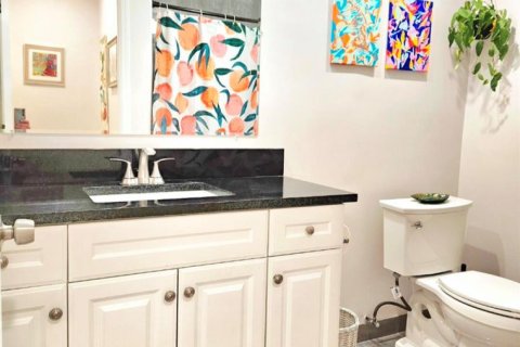 Condo in Coconut Creek, Florida, 1 bedroom  № 2382917 - photo 8
