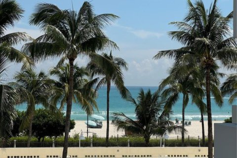 Condo à Miami Beach, Floride, 1 chambre  № 2389774