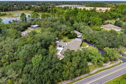 Villa ou maison à vendre à Sanford, Floride: 4 chambres, 342.53 m2 № 2431043 - photo 16