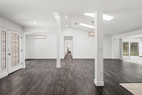 Villa ou maison à vendre à Sanford, Floride: 4 chambres, 342.53 m2 № 2431043 - photo 28