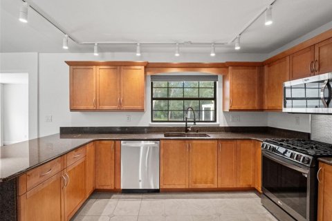 Villa ou maison à vendre à Sanford, Floride: 4 chambres, 342.53 m2 № 2431043 - photo 29