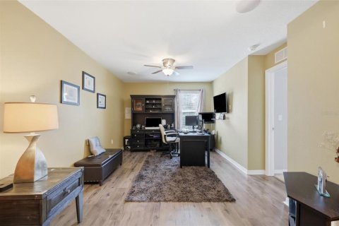 House in Davenport, Florida 4 bedrooms, 260.96 sq.m. № 2231747 - photo 26