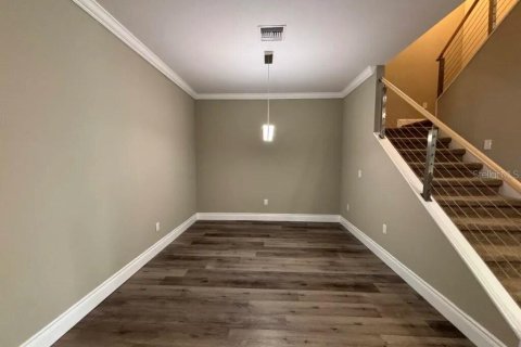 Townhouse in Davenport, Florida 4 bedrooms, 206.61 sq.m. № 2379355 - photo 6