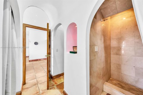 Condo in Aventura, Florida, 2 bedrooms  № 1951708 - photo 30